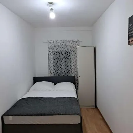 Simostay * Halle (Saale)